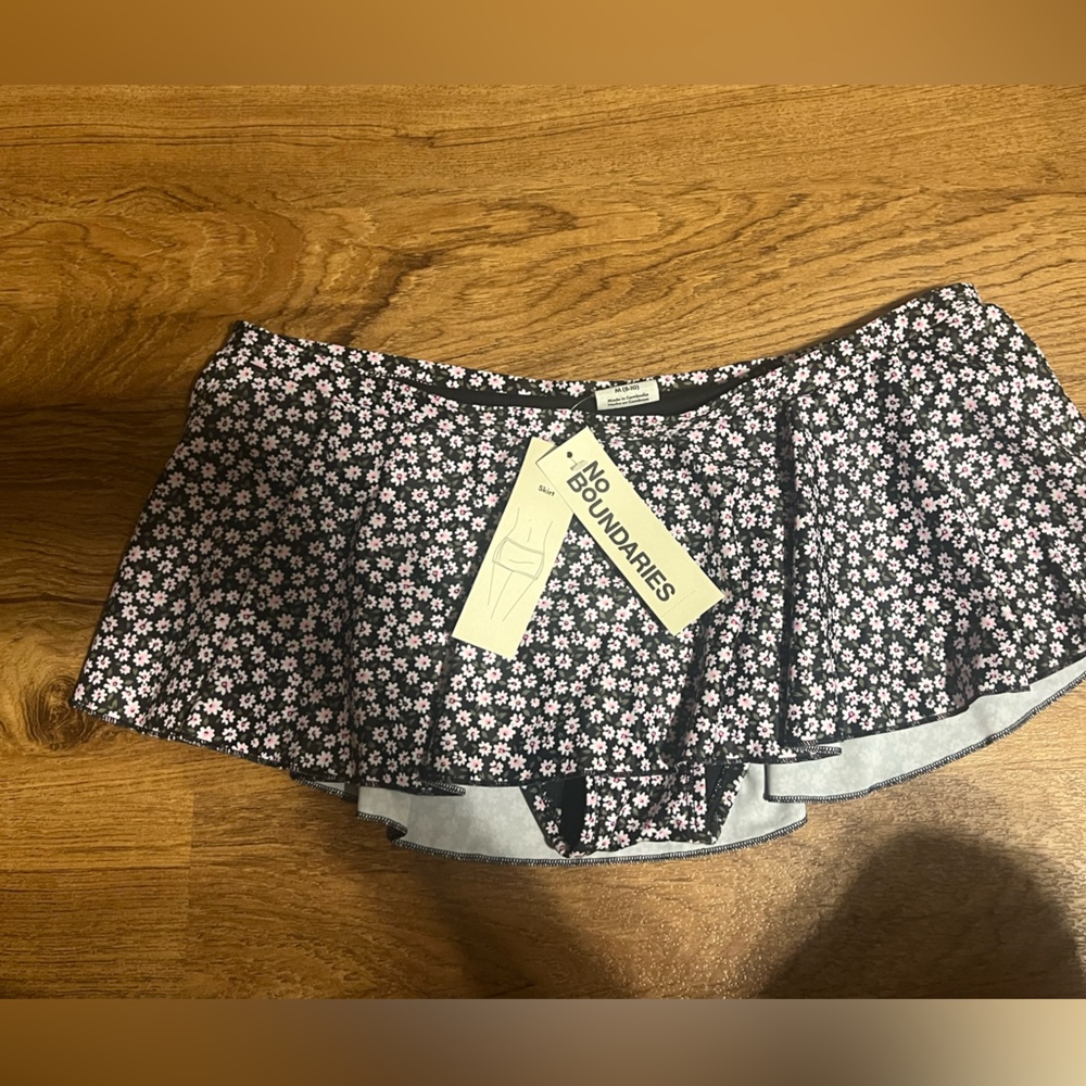 No Boundaries Black and White Floral Swim Skirt